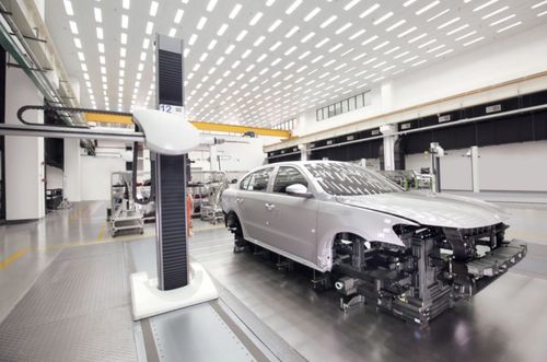 云端直击丨全球样板工厂 上汽大众南京工厂如何打造中国“精e智造”新标杆